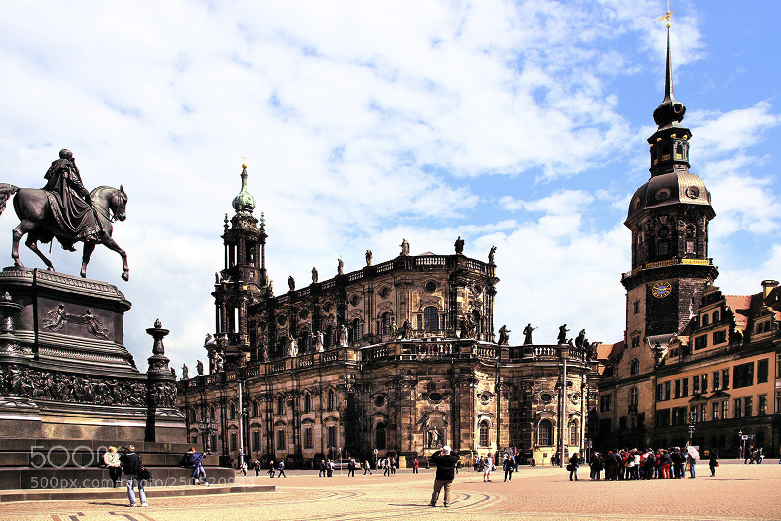 Canon EOS 600D (Rebel EOS T3i / EOS Kiss X5) sample photo. Dresden photography