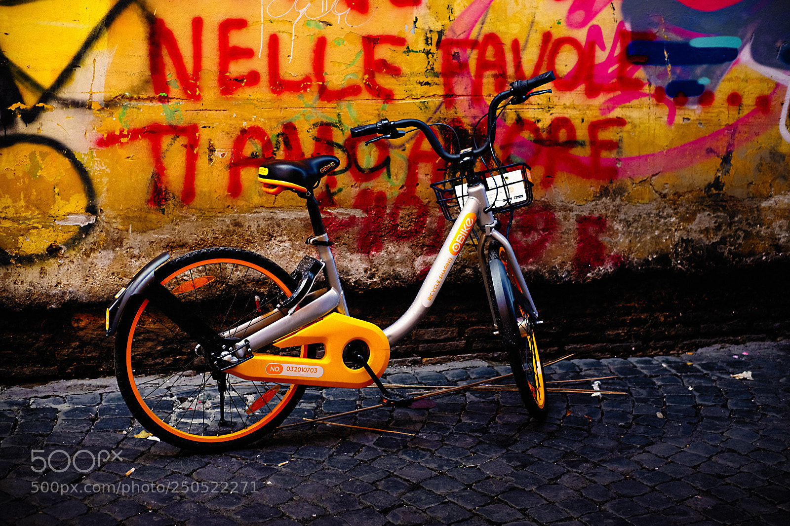 Fujifilm X-E2 sample photo. Bici a trastevere iv photography