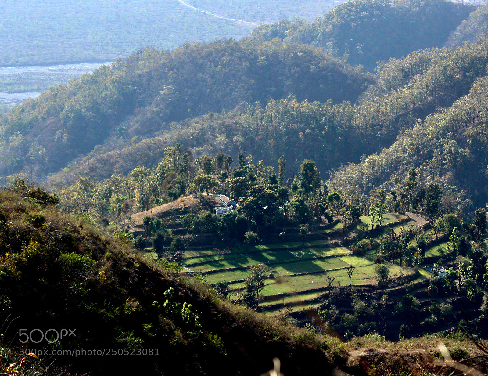 Canon EOS 700D (EOS Rebel T5i / EOS Kiss X7i) sample photo. A village in solitude photography