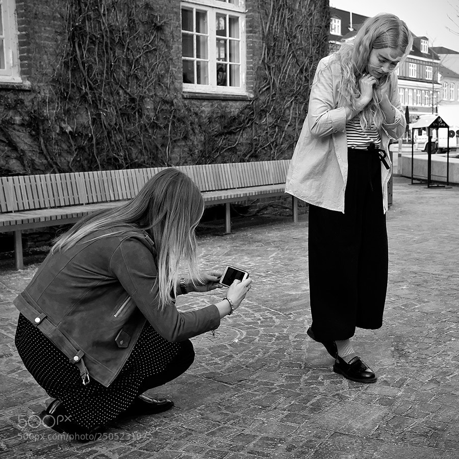 Fujifilm X-Pro2 sample photo. Shoe shot photography