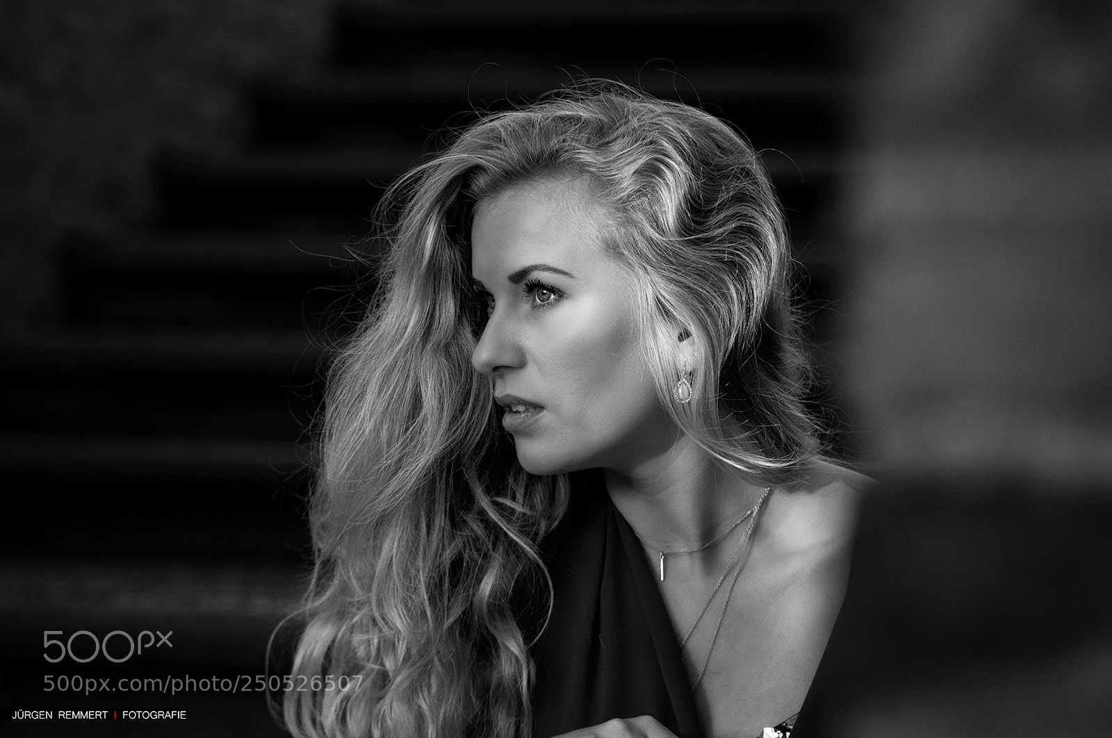 Nikon D300S sample photo. ... pensive ... photography