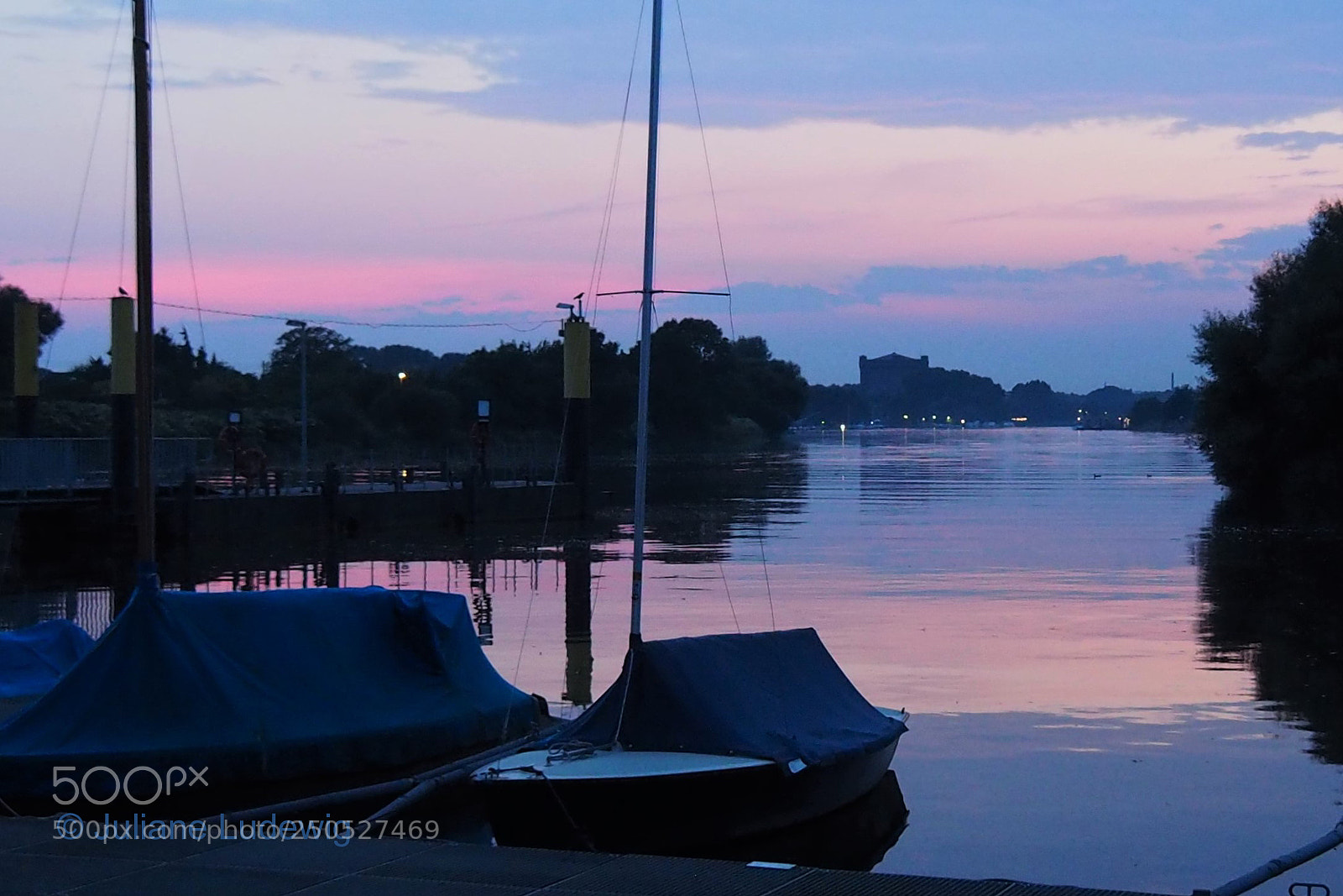 Olympus OM-D E-M10 II sample photo. Bremen photography