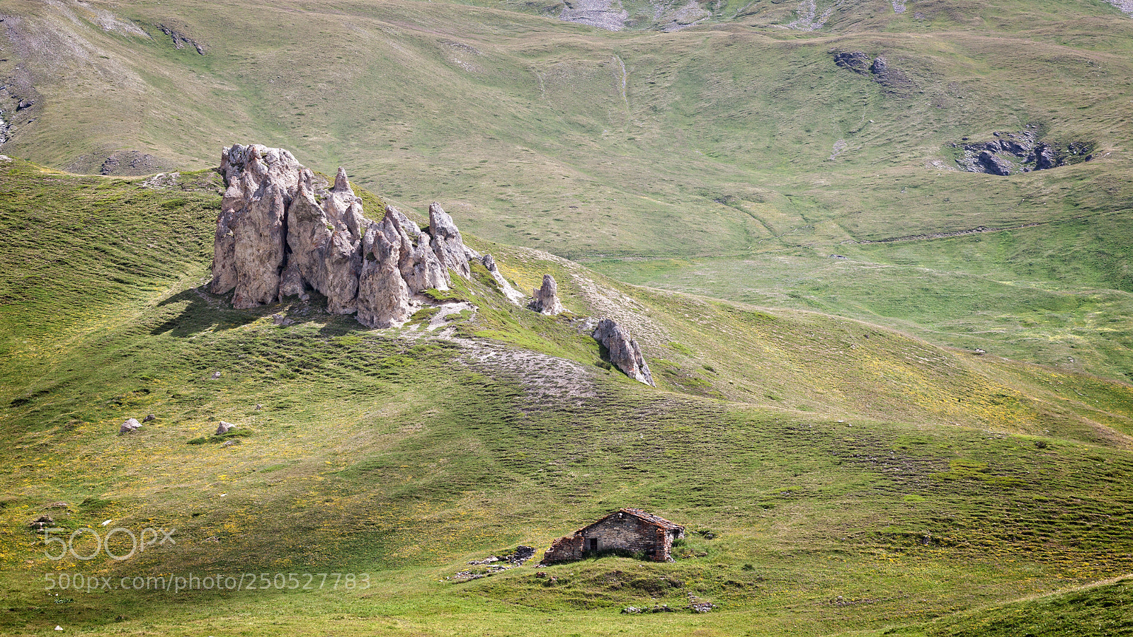 Canon EOS 5D Mark II sample photo. Alpine chalet photography