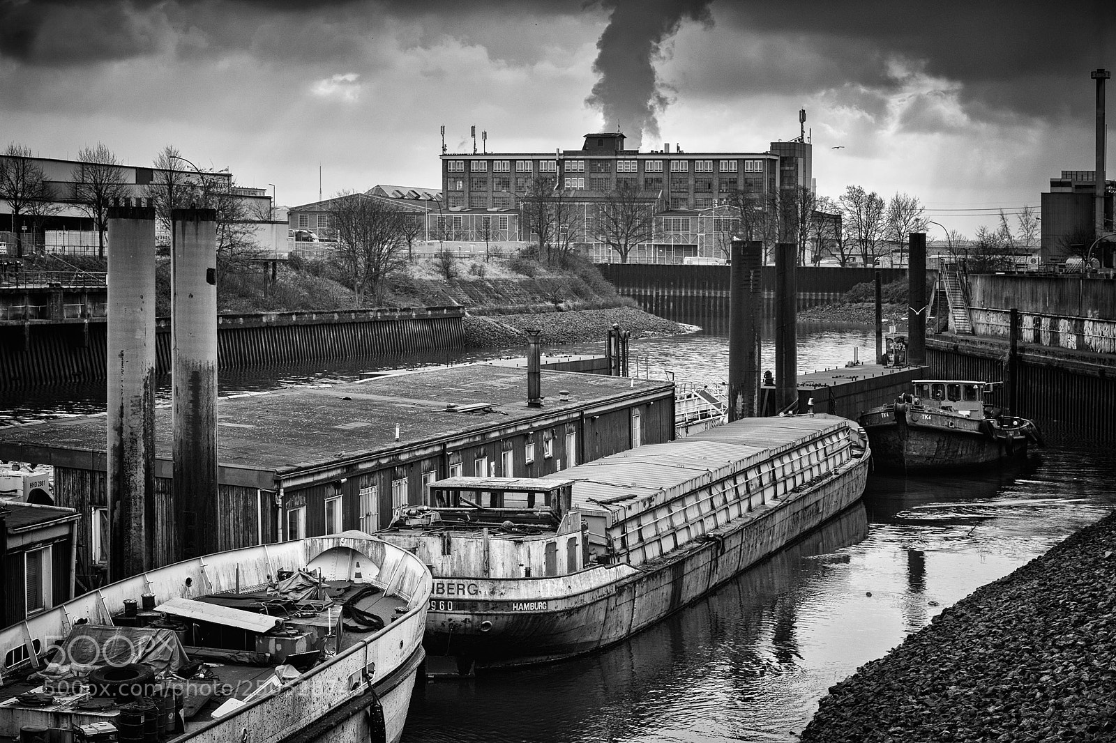 Sony a7 sample photo. Hamburg - hafen photography