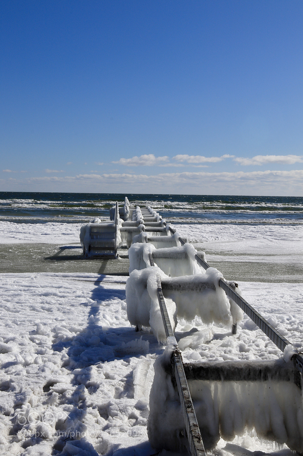 Canon EOS 77D (EOS 9000D / EOS 770D) sample photo. Ice  photography