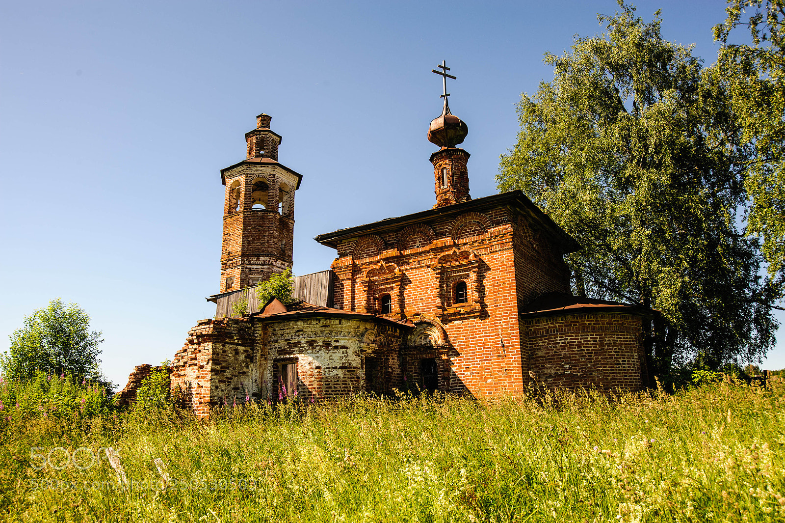 Nikon D700 sample photo. Церковь в Верх-Боровой - старейшая на Урале photography