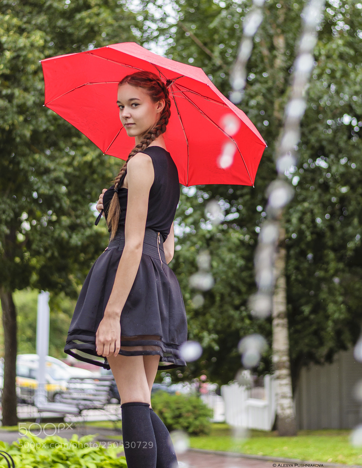 Nikon D90 sample photo. To escape the rain photography