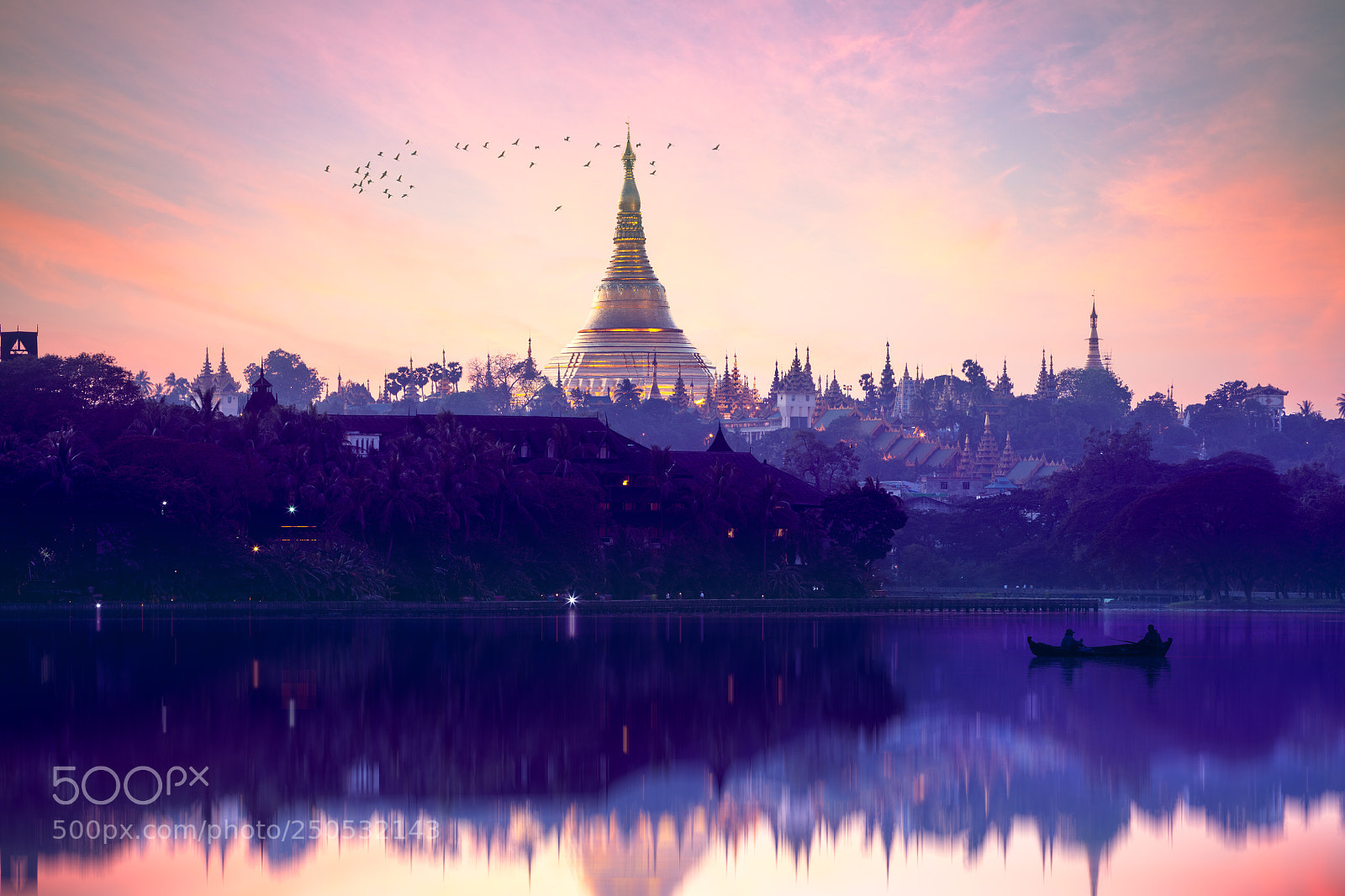 Canon EOS 5DS R sample photo. Shwedagon pagoda photography