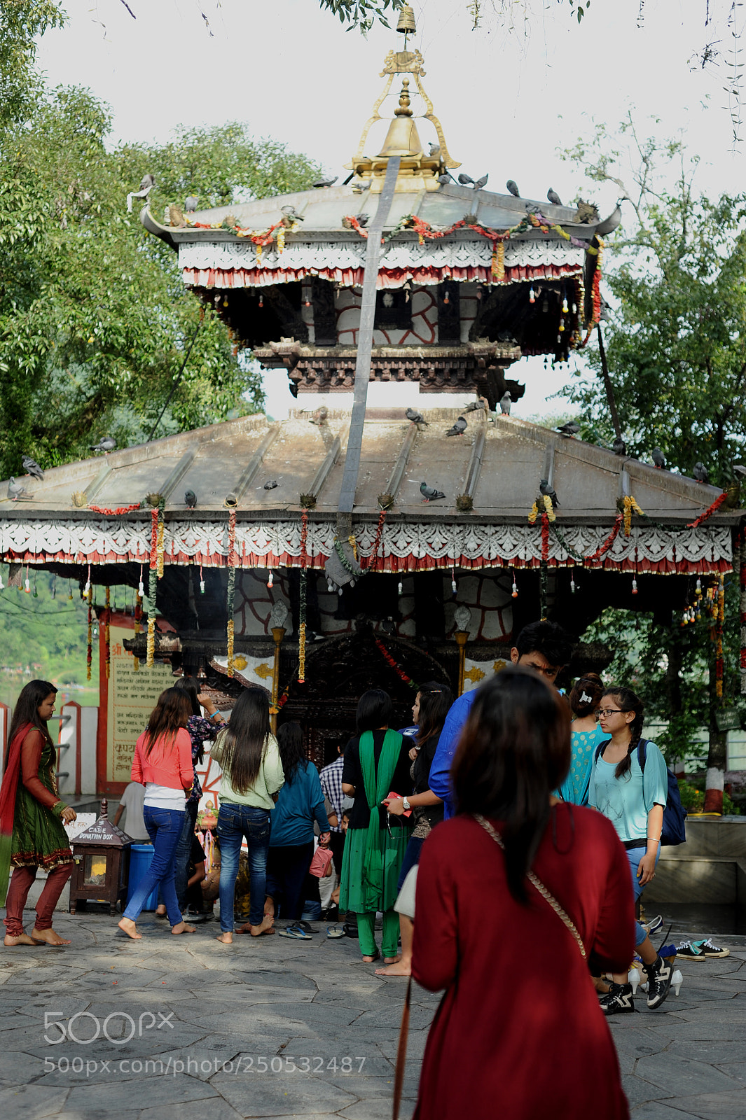 Nikon D700 sample photo. Devotees at the temple photography