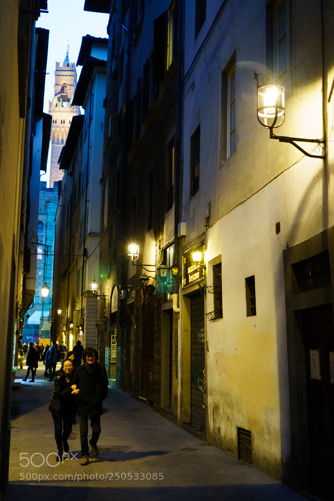 Sony a6000 sample photo. Love and cerchi photography