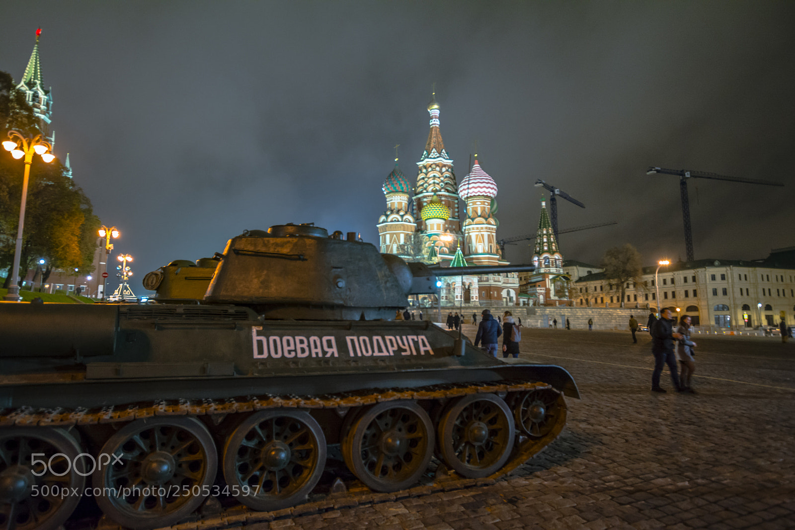 Nikon D5200 sample photo. Tanks in city! photography