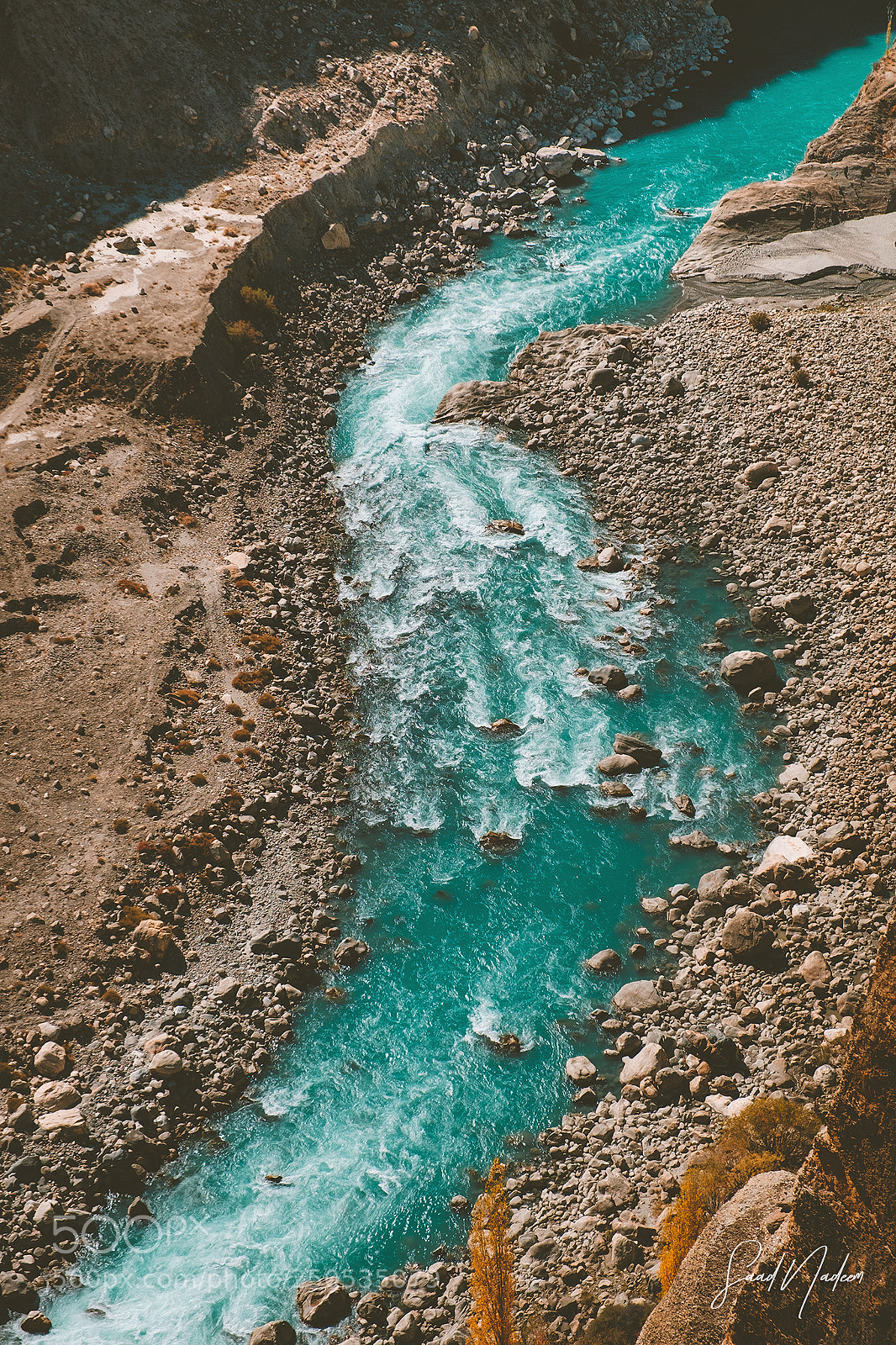 Fujifilm X-T10 sample photo. Hunza river view from photography