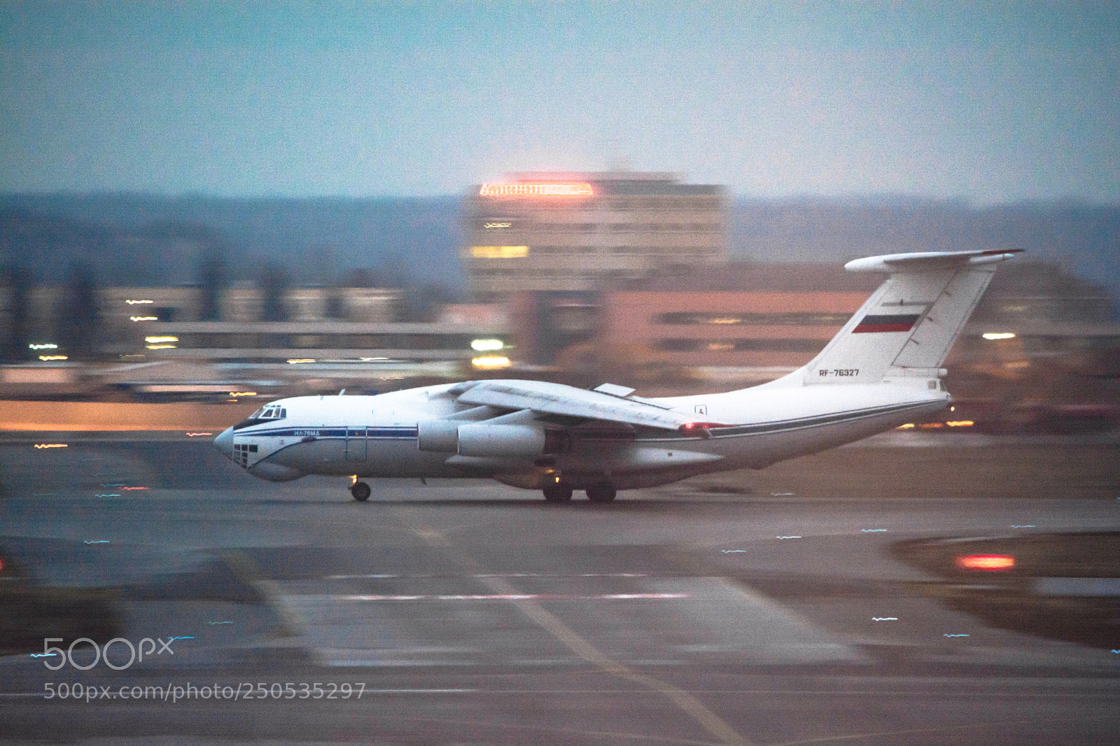 Nikon D5200 sample photo. Il-76 photography