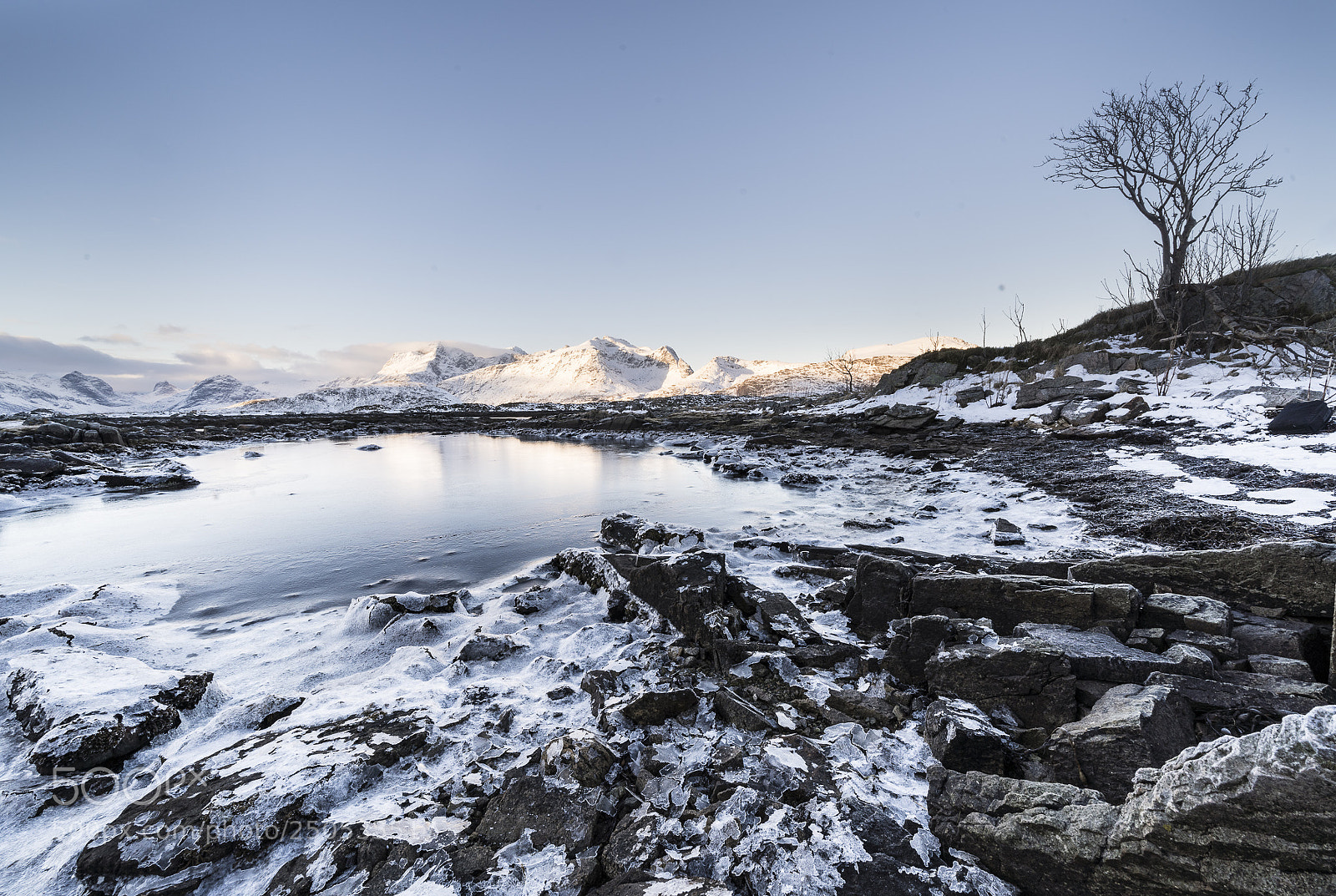 Sony a7R III sample photo. Lofoten ice photography