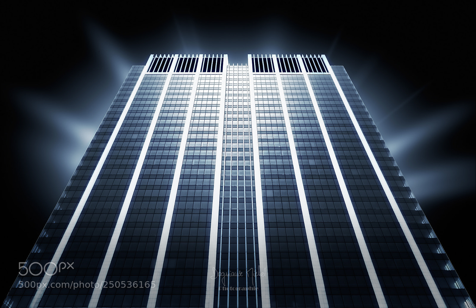 Canon EOS 5D Mark II sample photo. Finance tower - brussels photography
