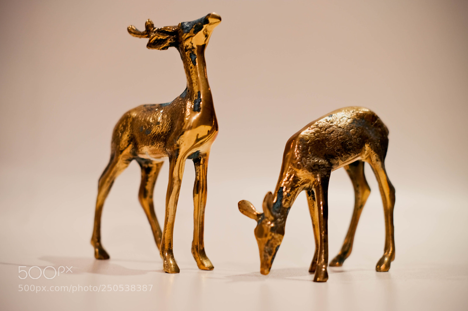 Fujifilm X-T20 sample photo. Brass miniatures photography