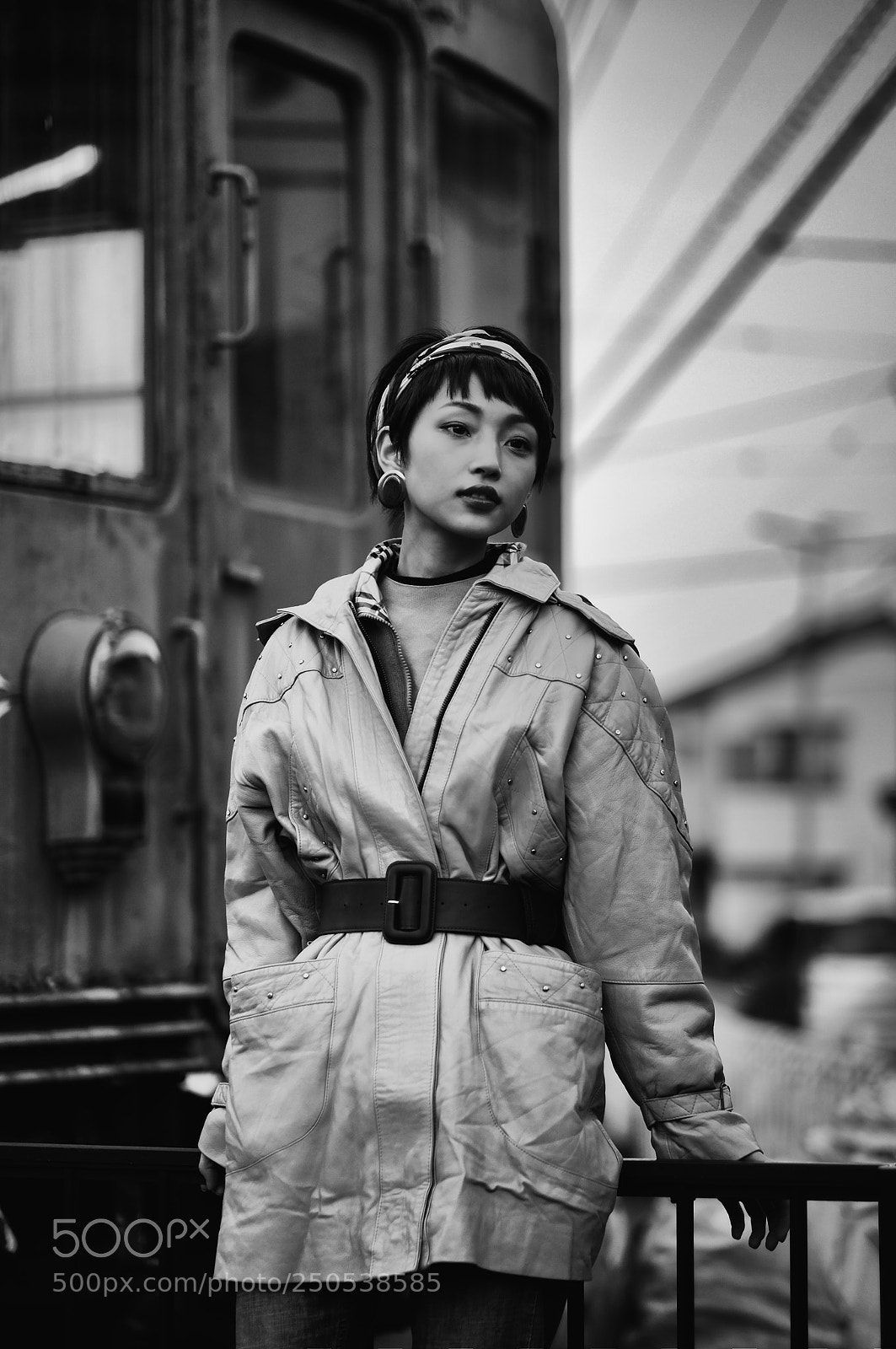 Fujifilm X-T10 sample photo. Marunouchiline photography