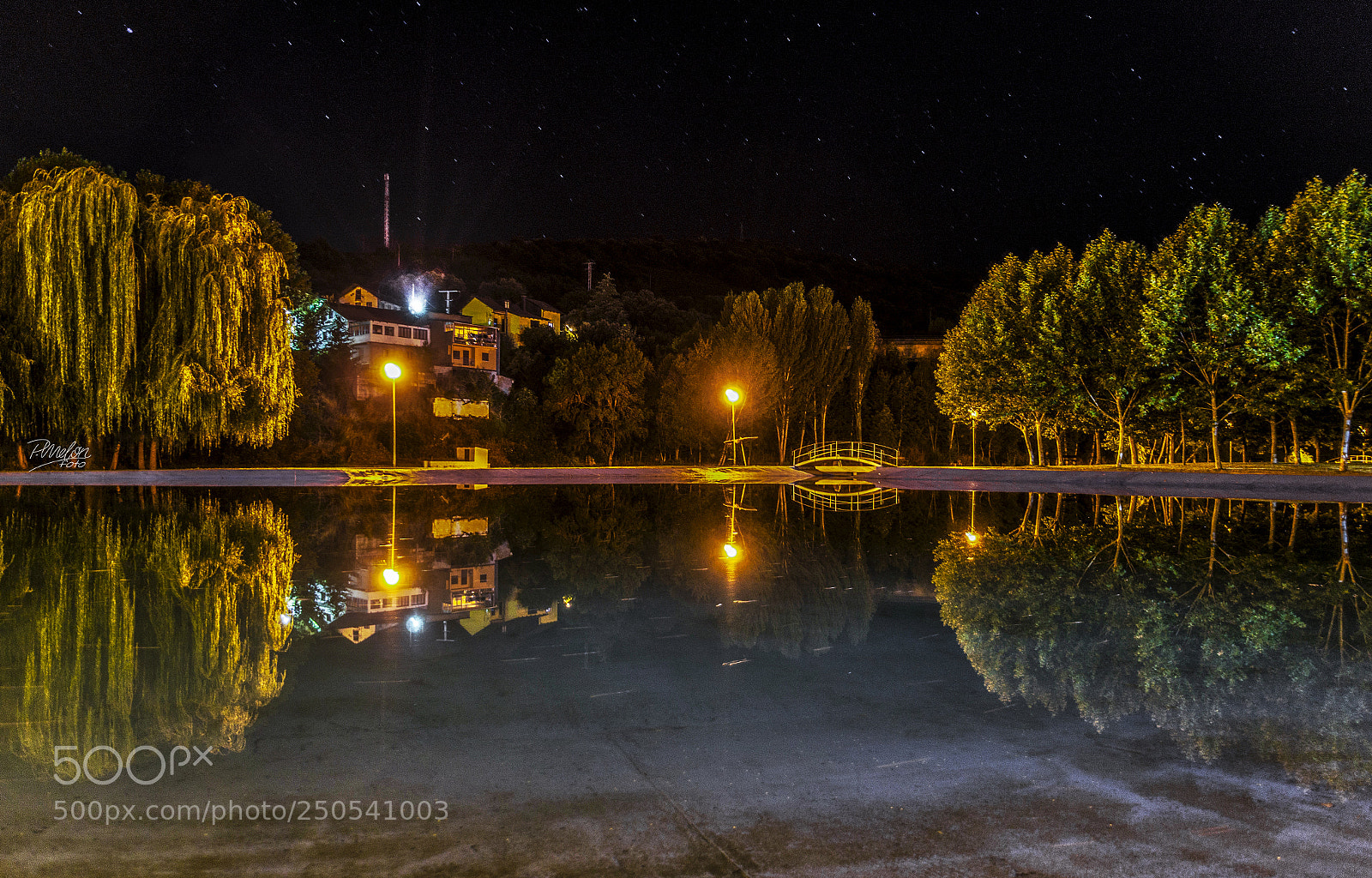 Sony SLT-A58 sample photo. Noches de toral photography