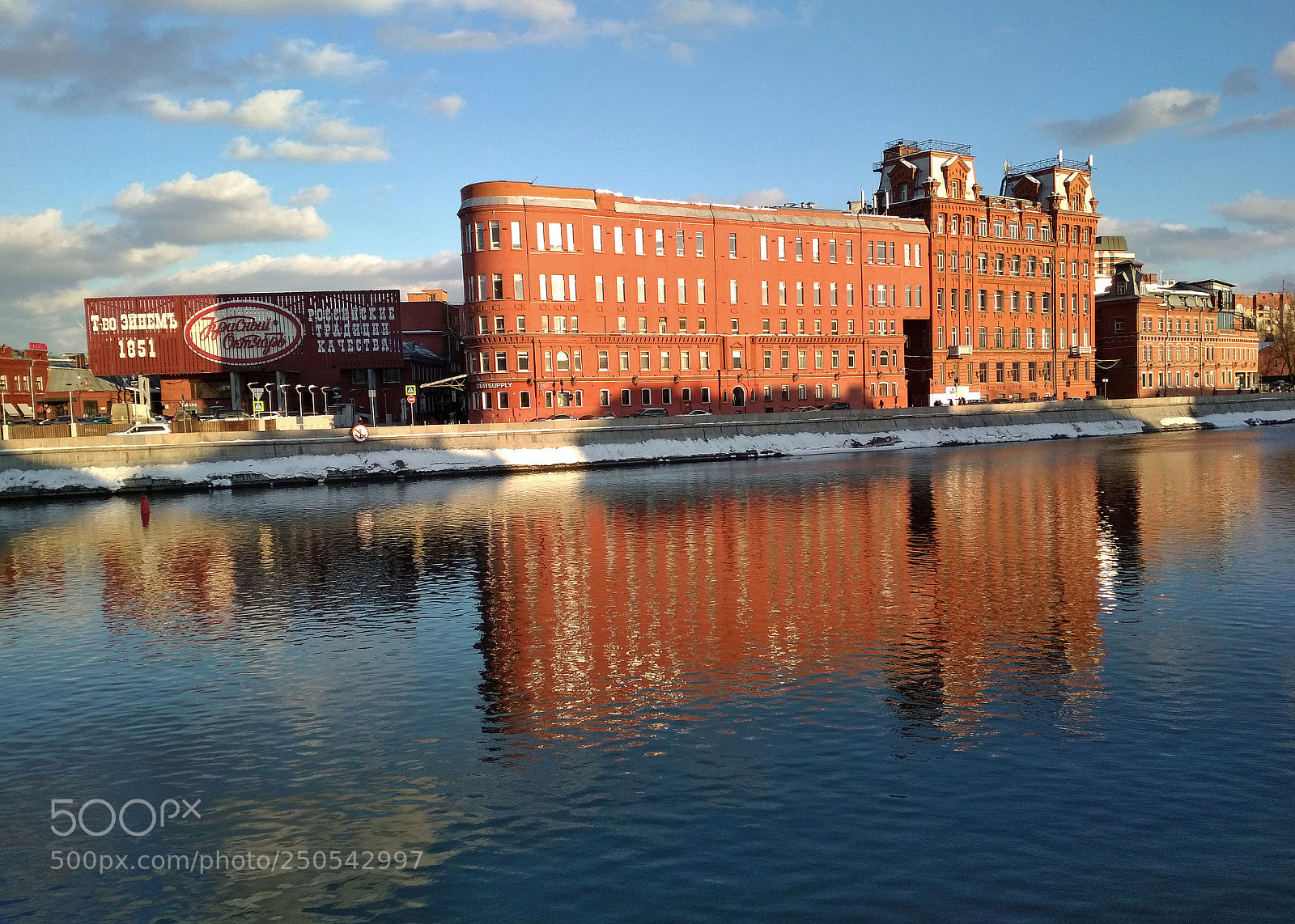 Xiaomi Redmi 4X sample photo. Красный Октябрь photography