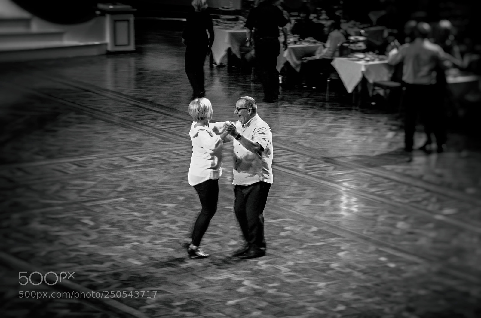 Nikon D7000 sample photo. Dancing the night away photography