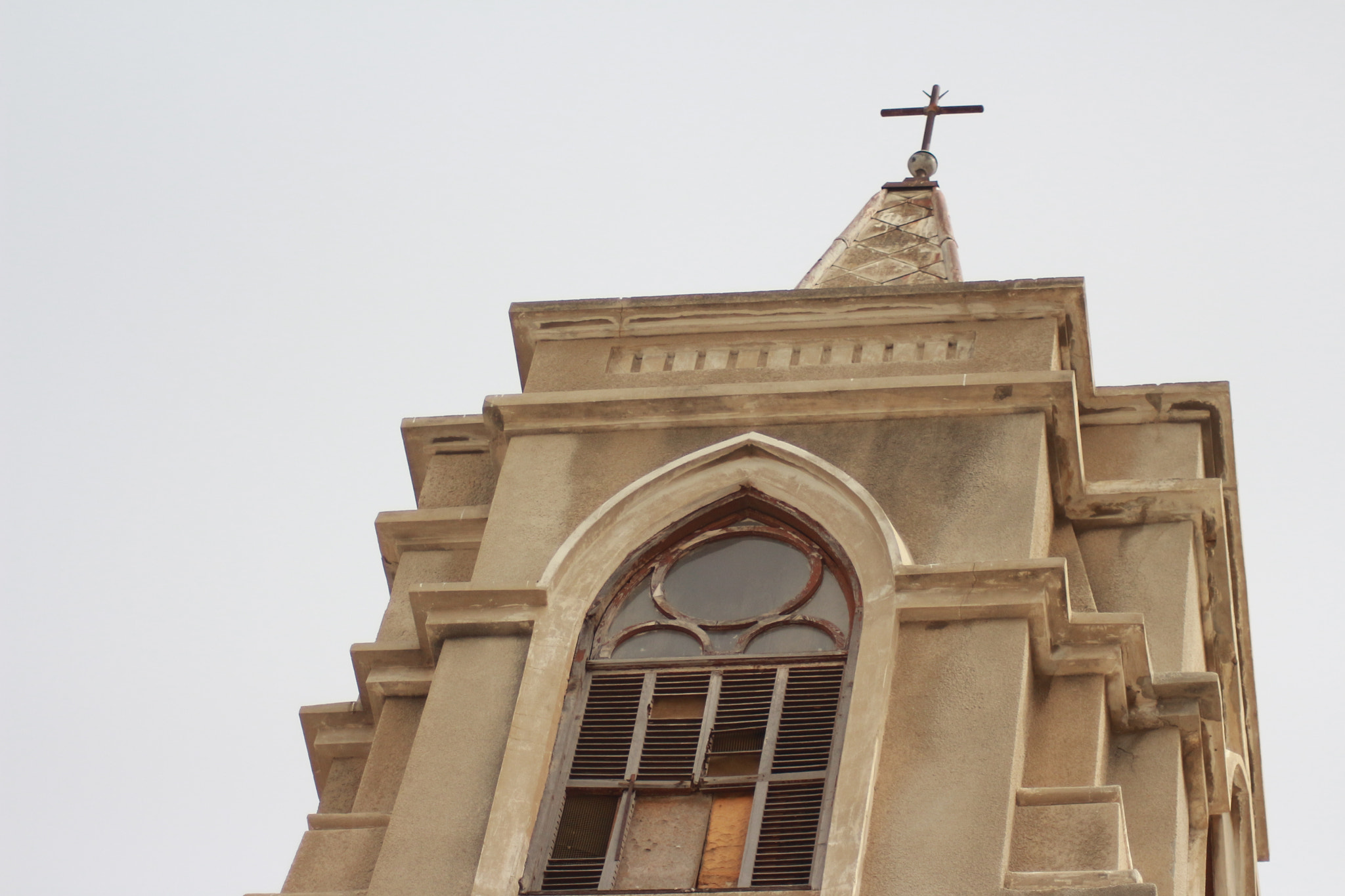 Canon EOS 700D (EOS Rebel T5i / EOS Kiss X7i) sample photo. Church photography