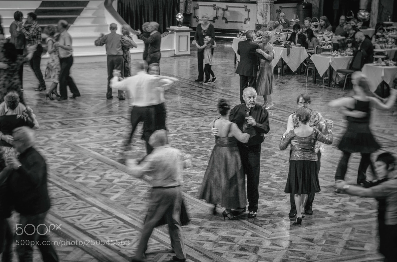 Nikon D7000 sample photo. Amongst the crowd photography