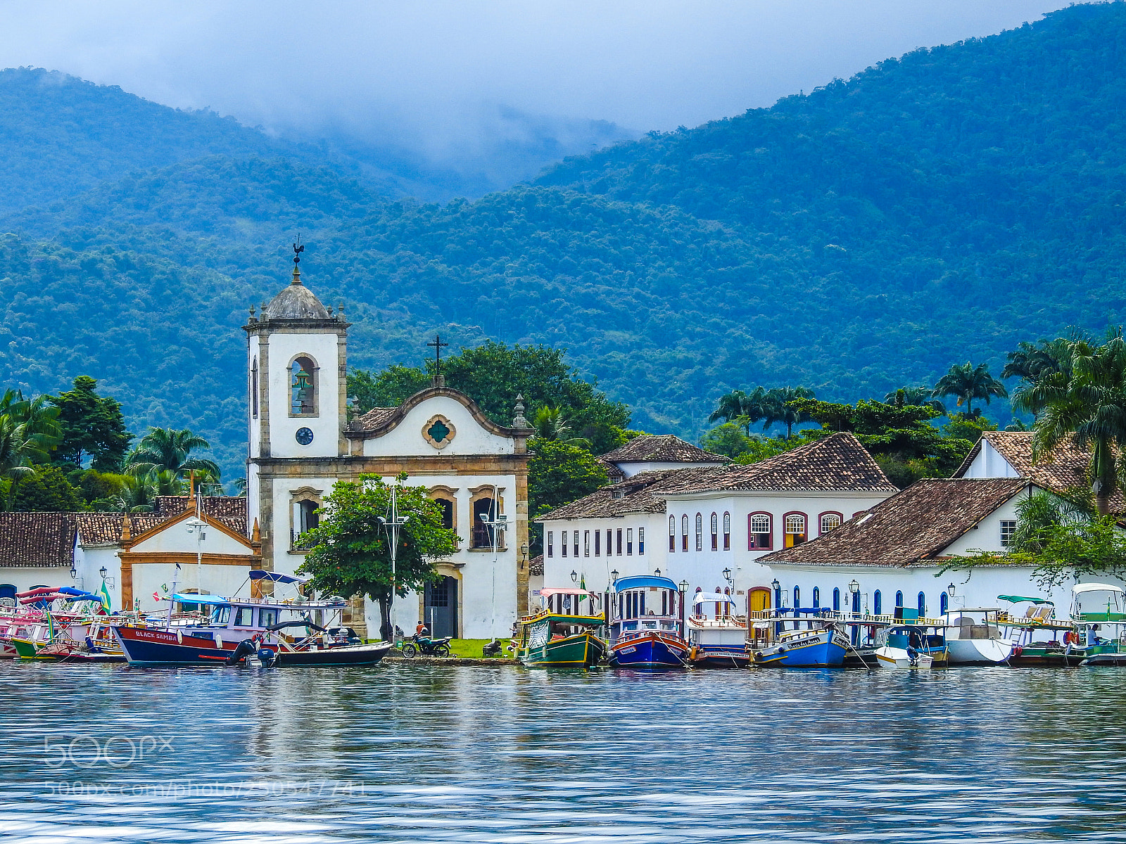 Nikon Coolpix P900 sample photo. Paraty church photography