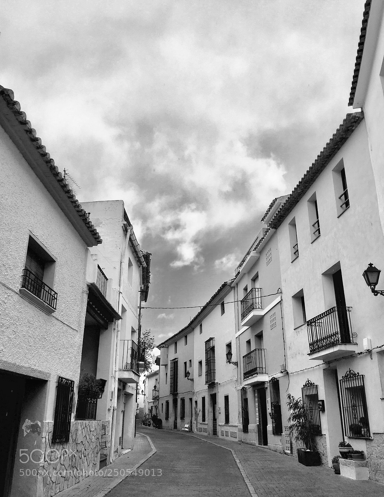 Apple iPad Pro sample photo. Carré major  b&w photography