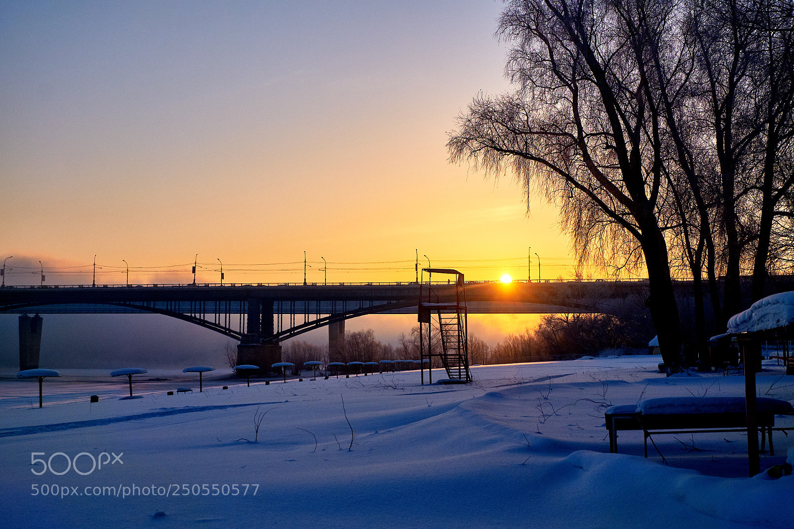 Fujifilm X-M1 sample photo. Sunrise over ob river photography