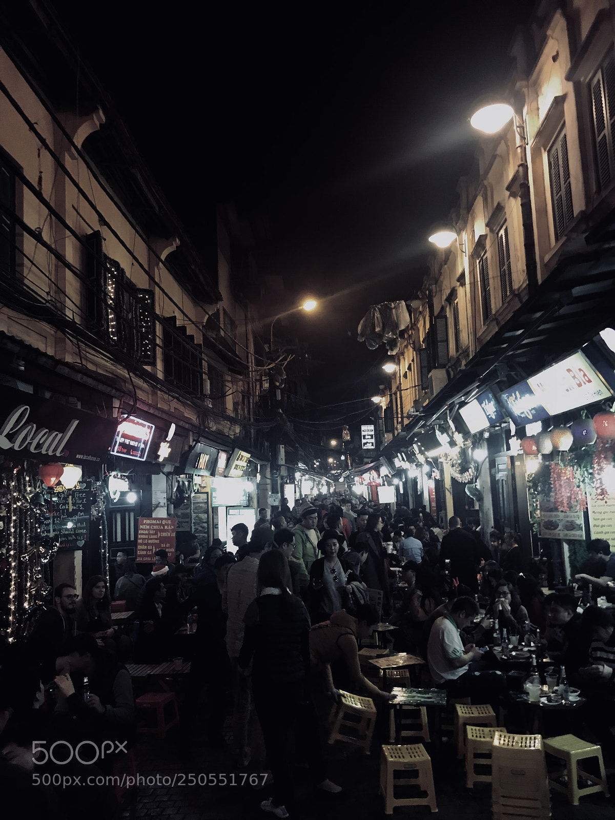 Apple iPhone 7 sample photo. Traditional market photography