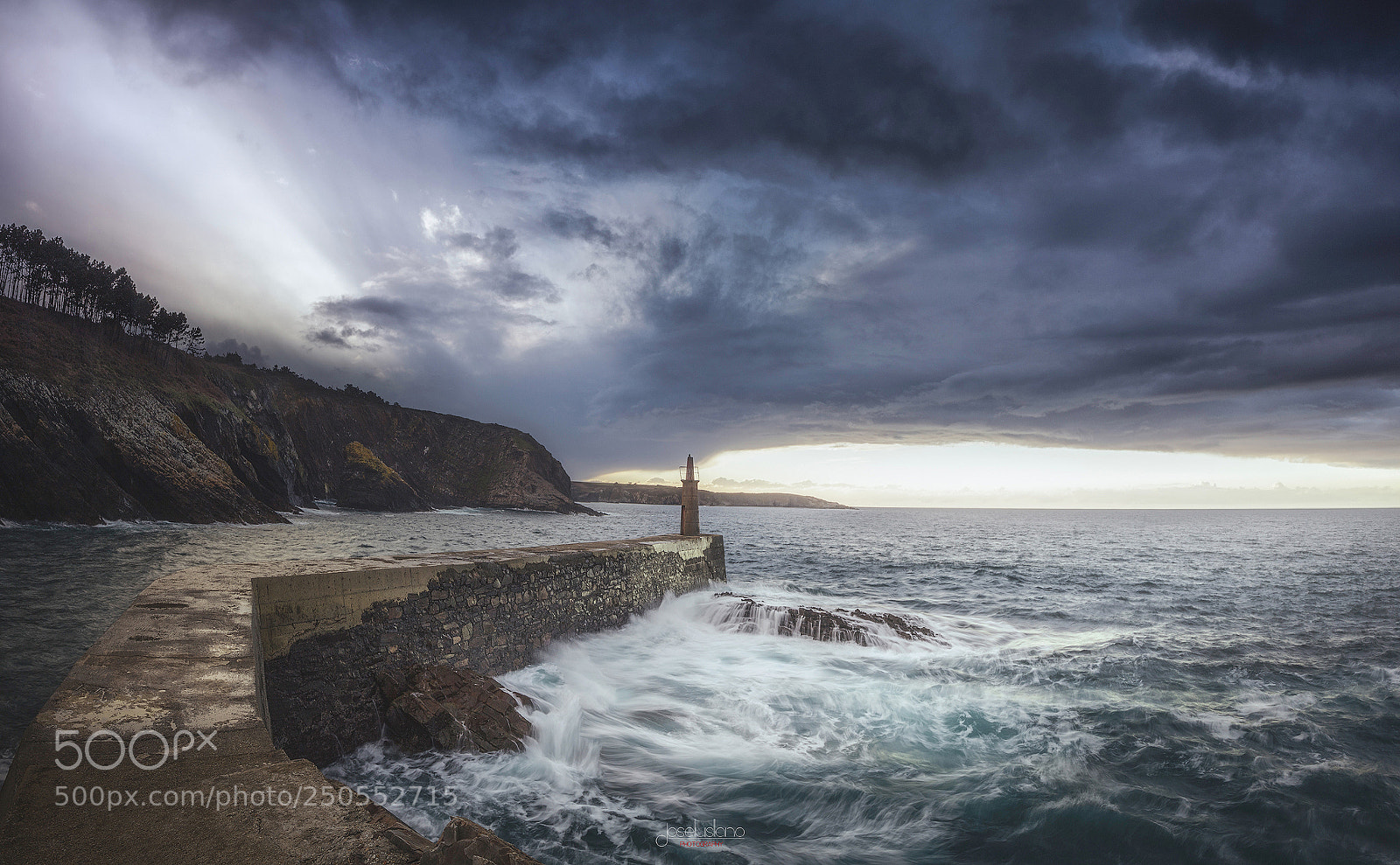Canon EOS 5D Mark II sample photo. Coming storm photography