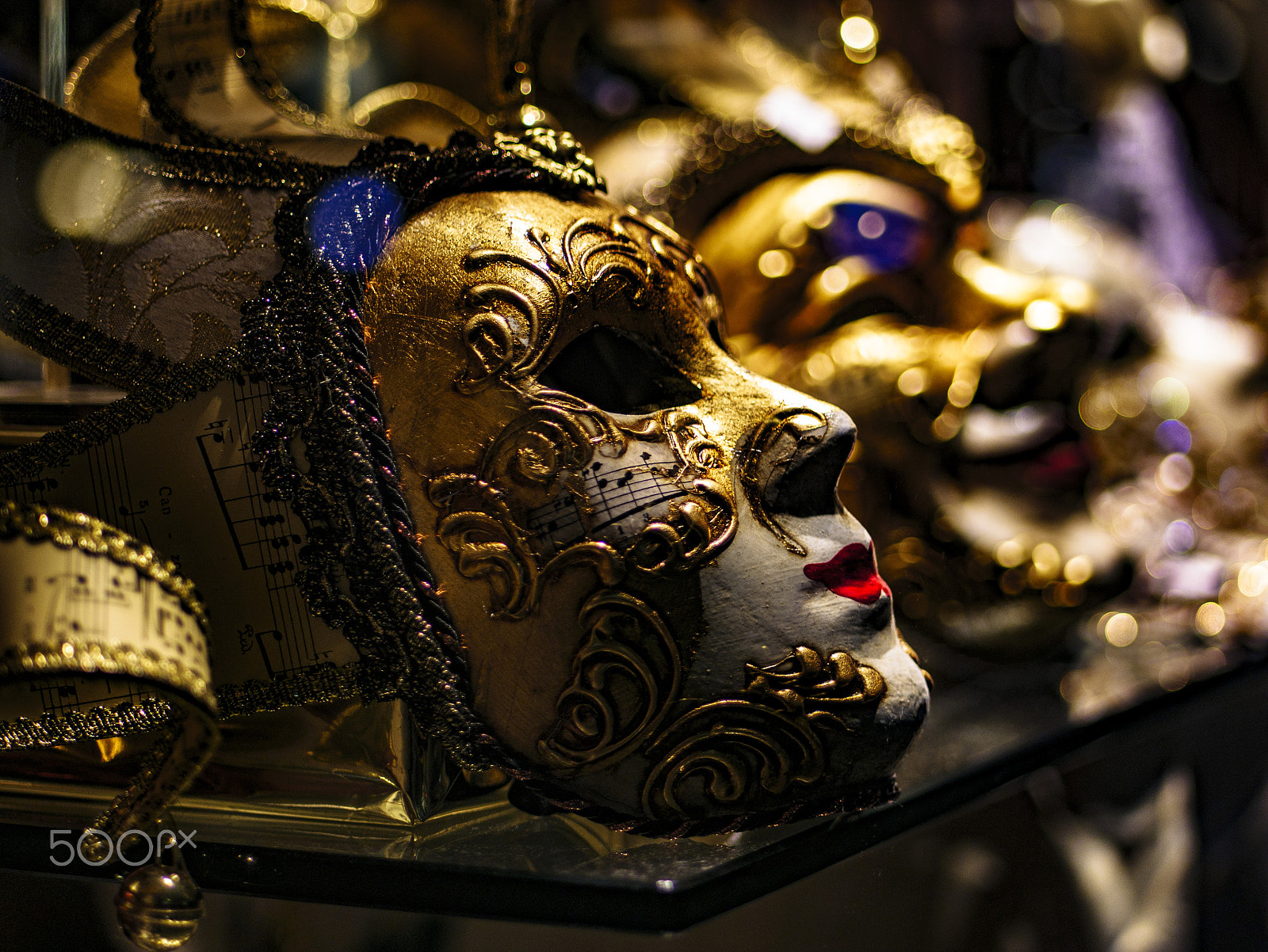 Panasonic Lumix DMC-GX85 (Lumix DMC-GX80 / Lumix DMC-GX7 Mark II) sample photo. Musician's mask photography