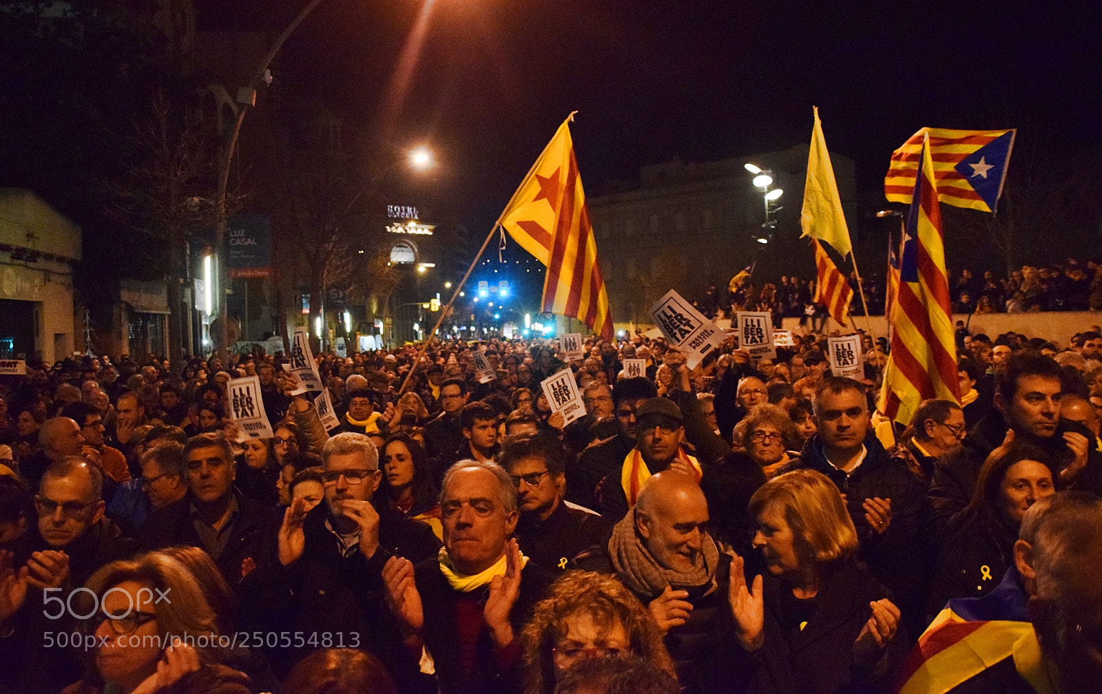 Nikon D3300 sample photo. Girona #llibertatpresospolitics photography