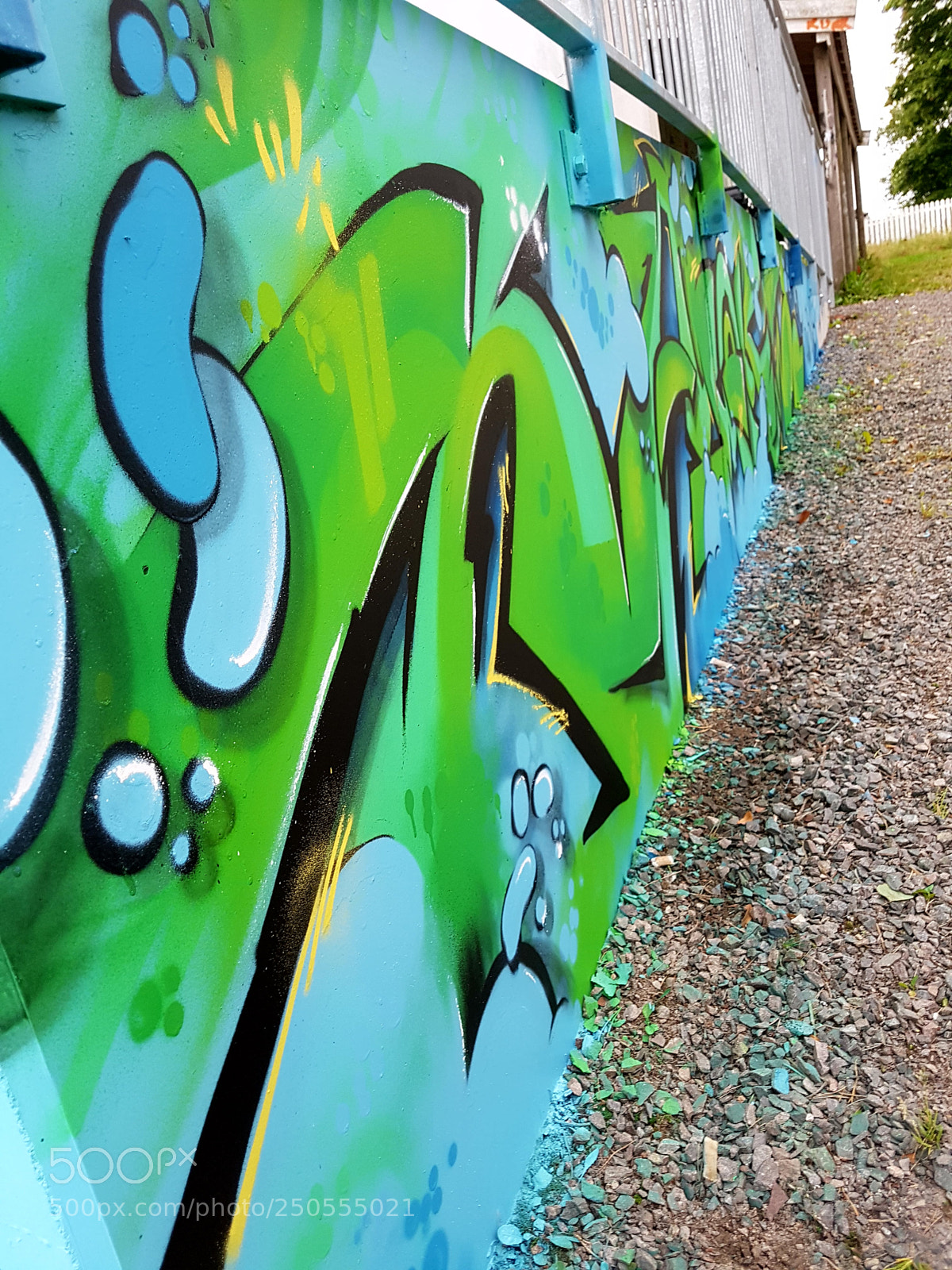 Samsung Galaxy S7 Edge sample photo. Graffiti photography