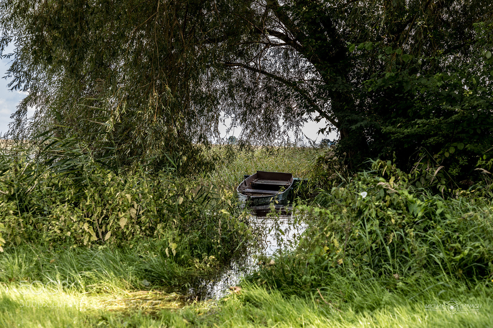 Canon EOS 5D Mark IV sample photo. Abandoned boat - niepruszewskie photography