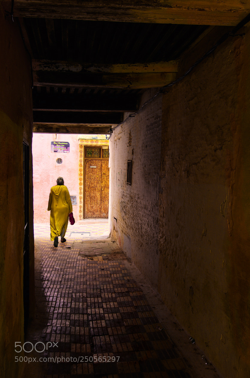 Pentax K-5 sample photo. Yellow corridor photography