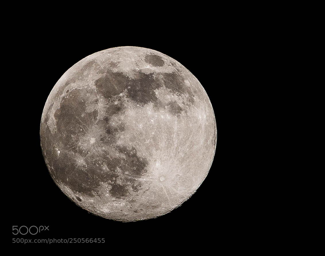 Canon EOS 70D sample photo. Moon photography