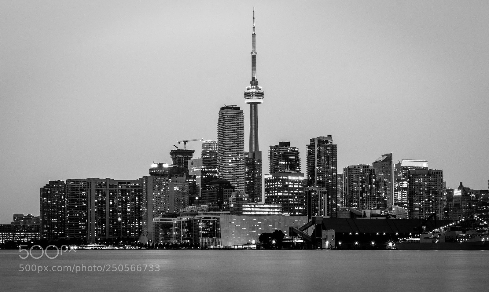 Canon EOS 60D sample photo. Night beauty of toronto photography