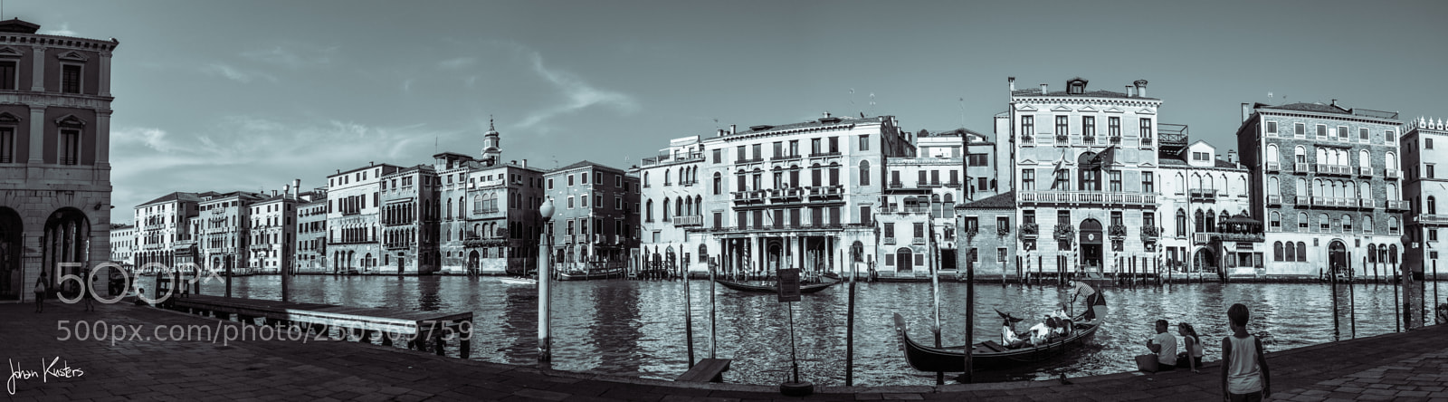 Sony a6000 sample photo. Venice skyline photography