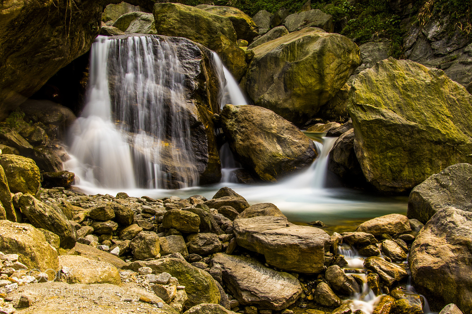 Nikon D7200 sample photo. Naga falls sikkim photography
