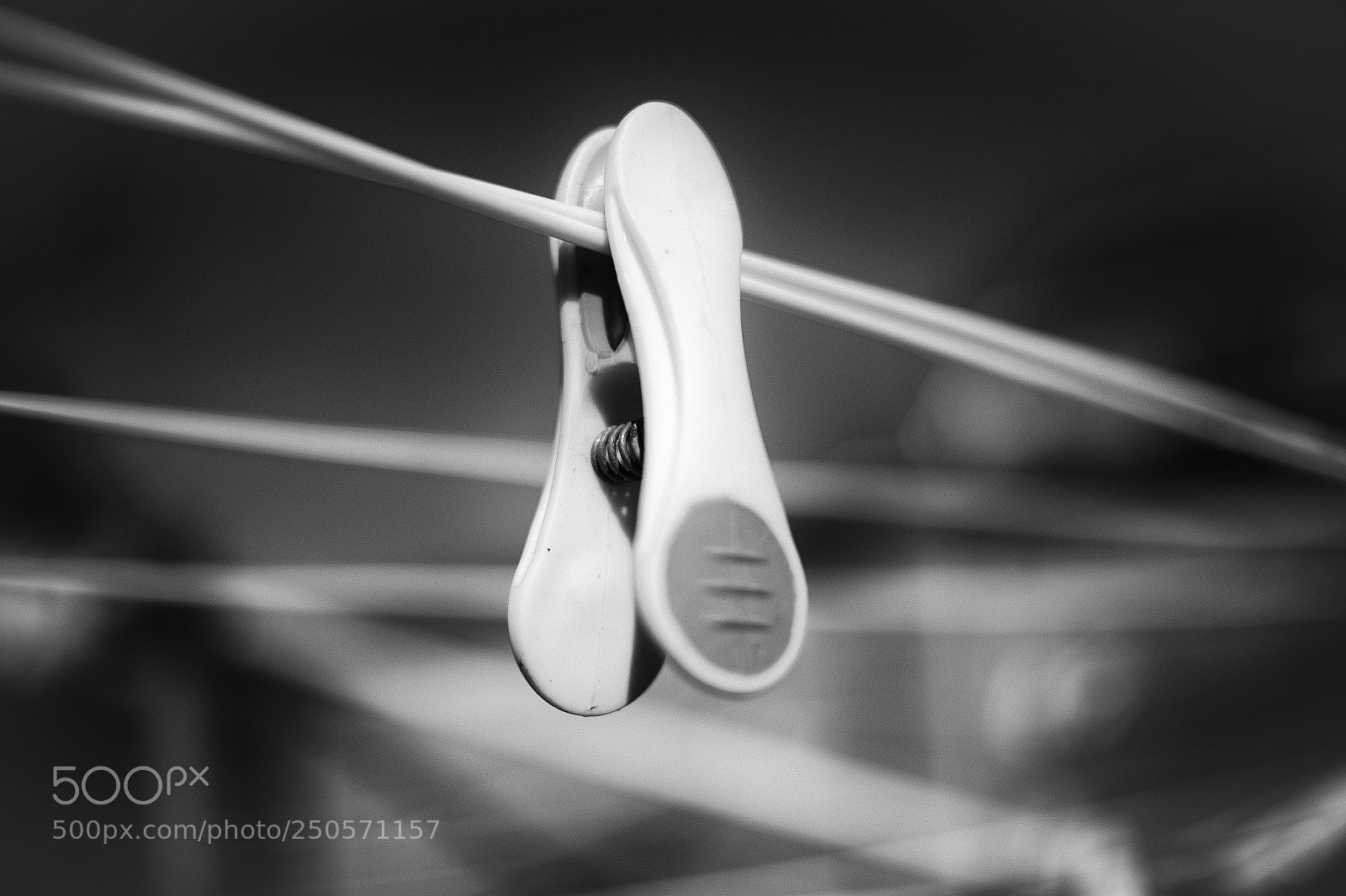 Fujifilm X-Pro1 sample photo. Clothes peg photography
