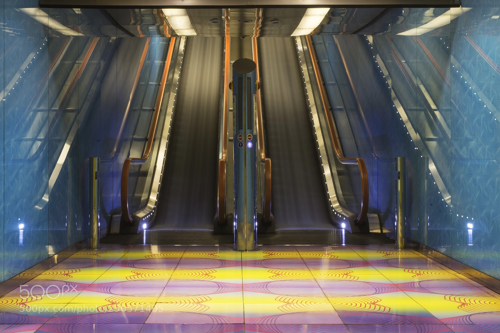 Sony a7 II sample photo. Metro dell'arte università photography