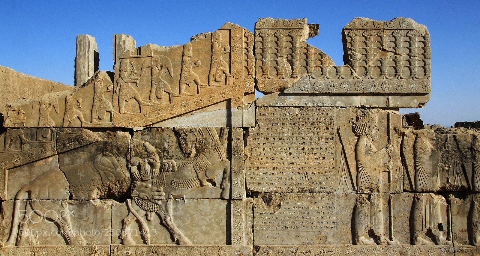 Canon EOS 600D (Rebel EOS T3i / EOS Kiss X5) sample photo. Persepolis photography