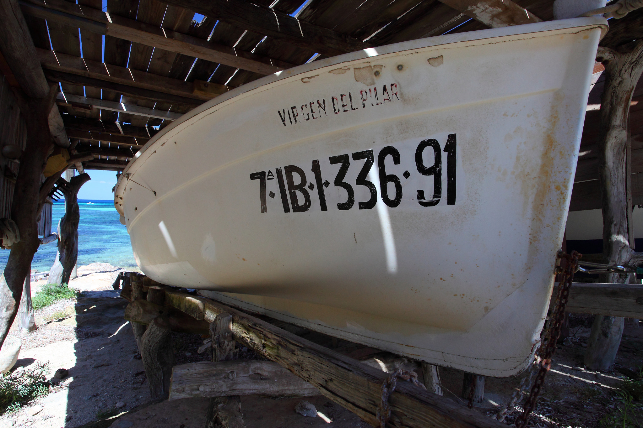 Canon EF 17-40mm F4L USM sample photo. Boat photography