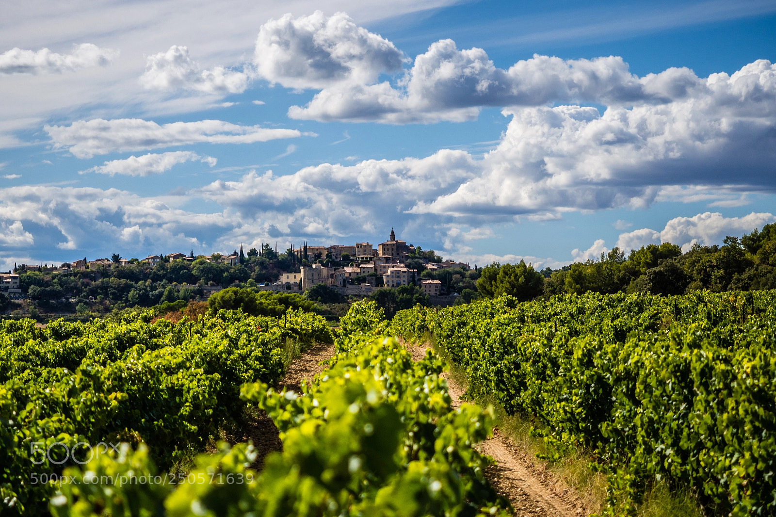 Olympus OM-D E-M5 sample photo. Village perché de provence photography