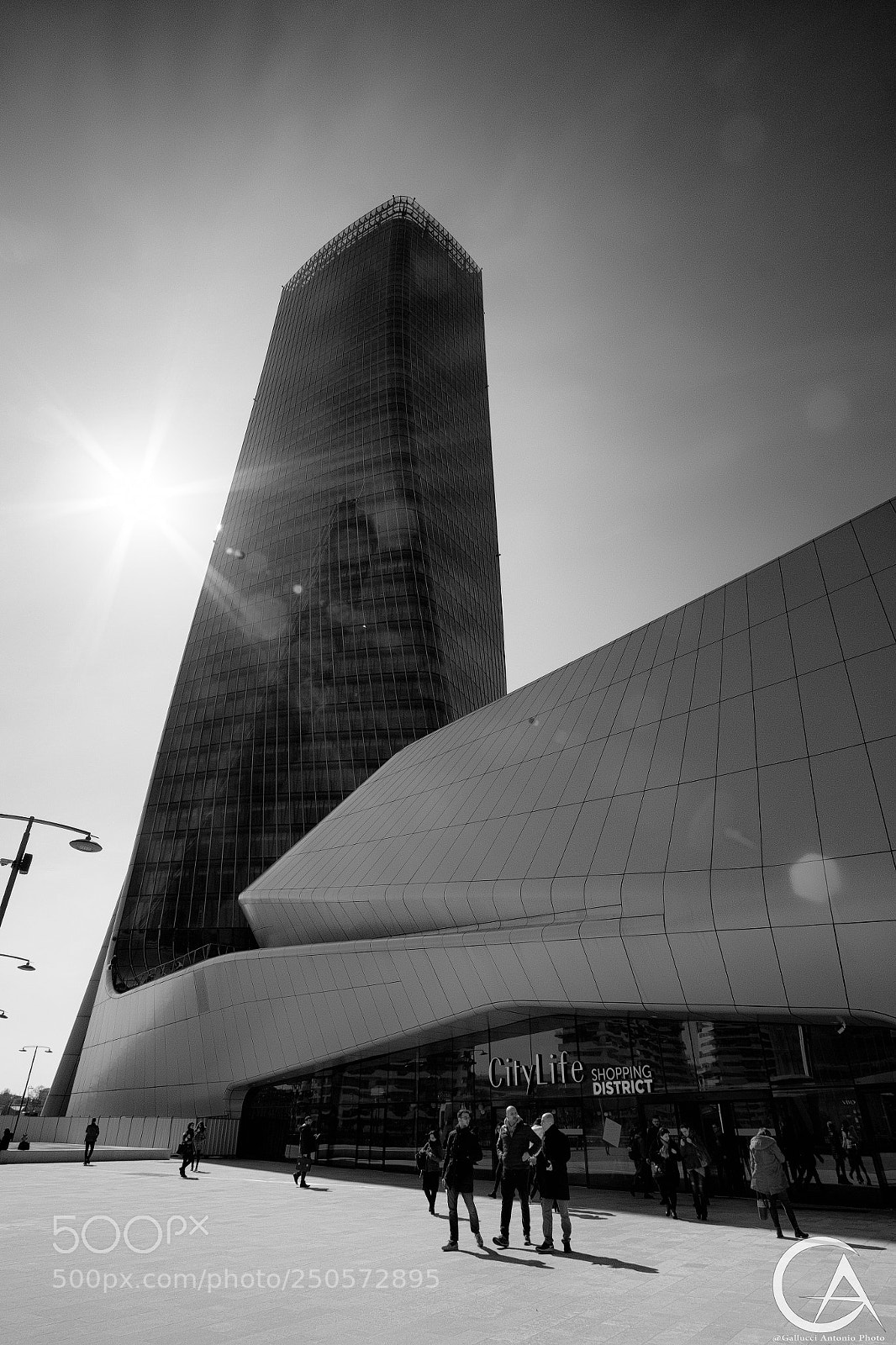 Fujifilm X-T10 sample photo. City life shopping district 2 photography