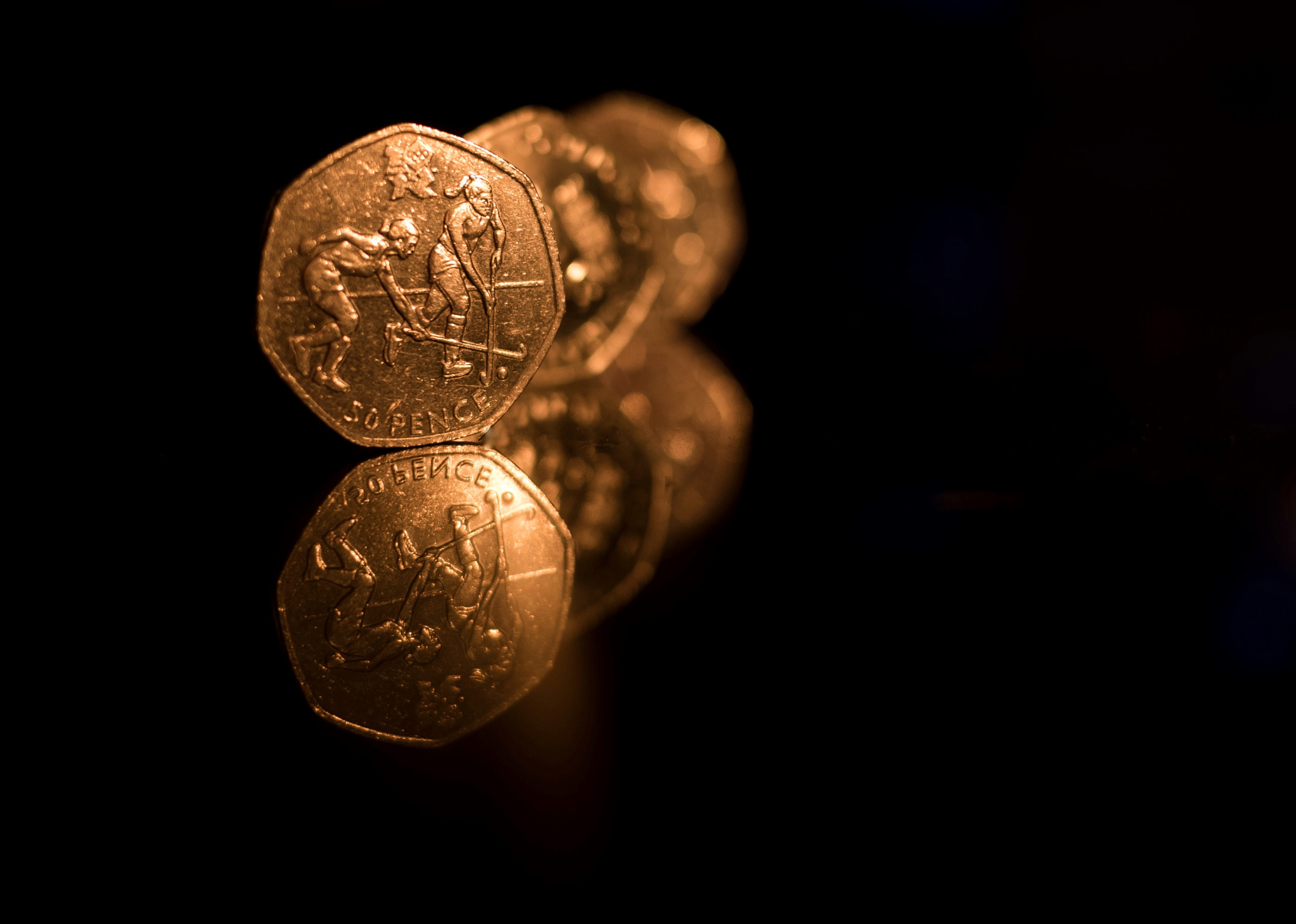 Panasonic Lumix DMC-GM5 sample photo. 3 coins photography