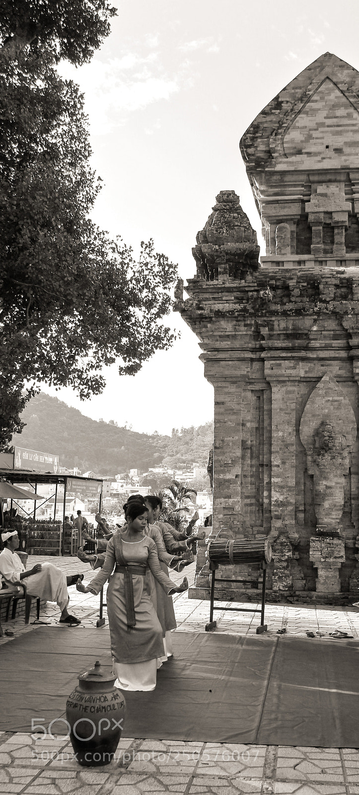 Canon EOS 550D (EOS Rebel T2i / EOS Kiss X4) sample photo. Nha trang photography