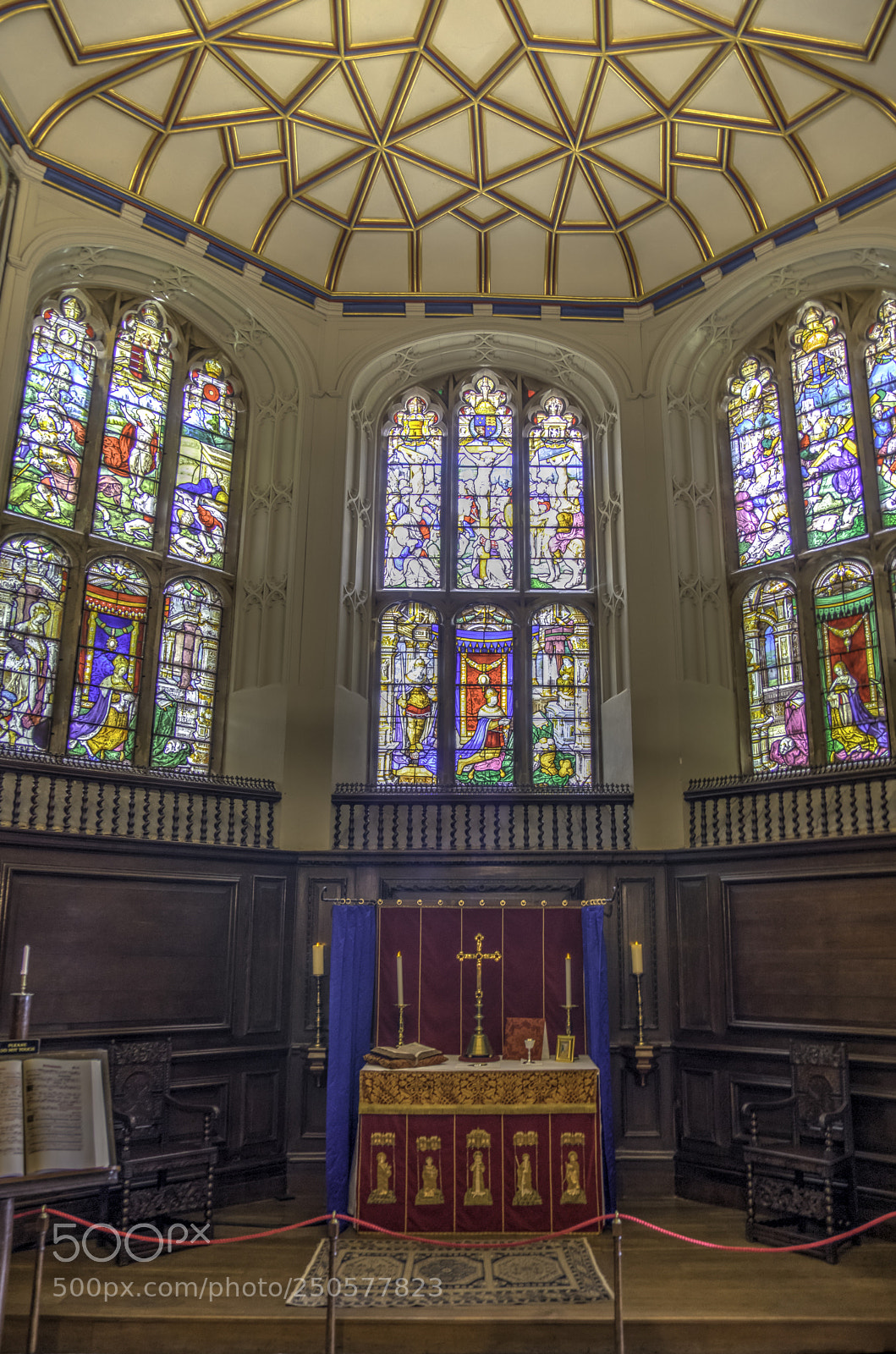 Pentax K-3 II sample photo. Henry viii's window photography