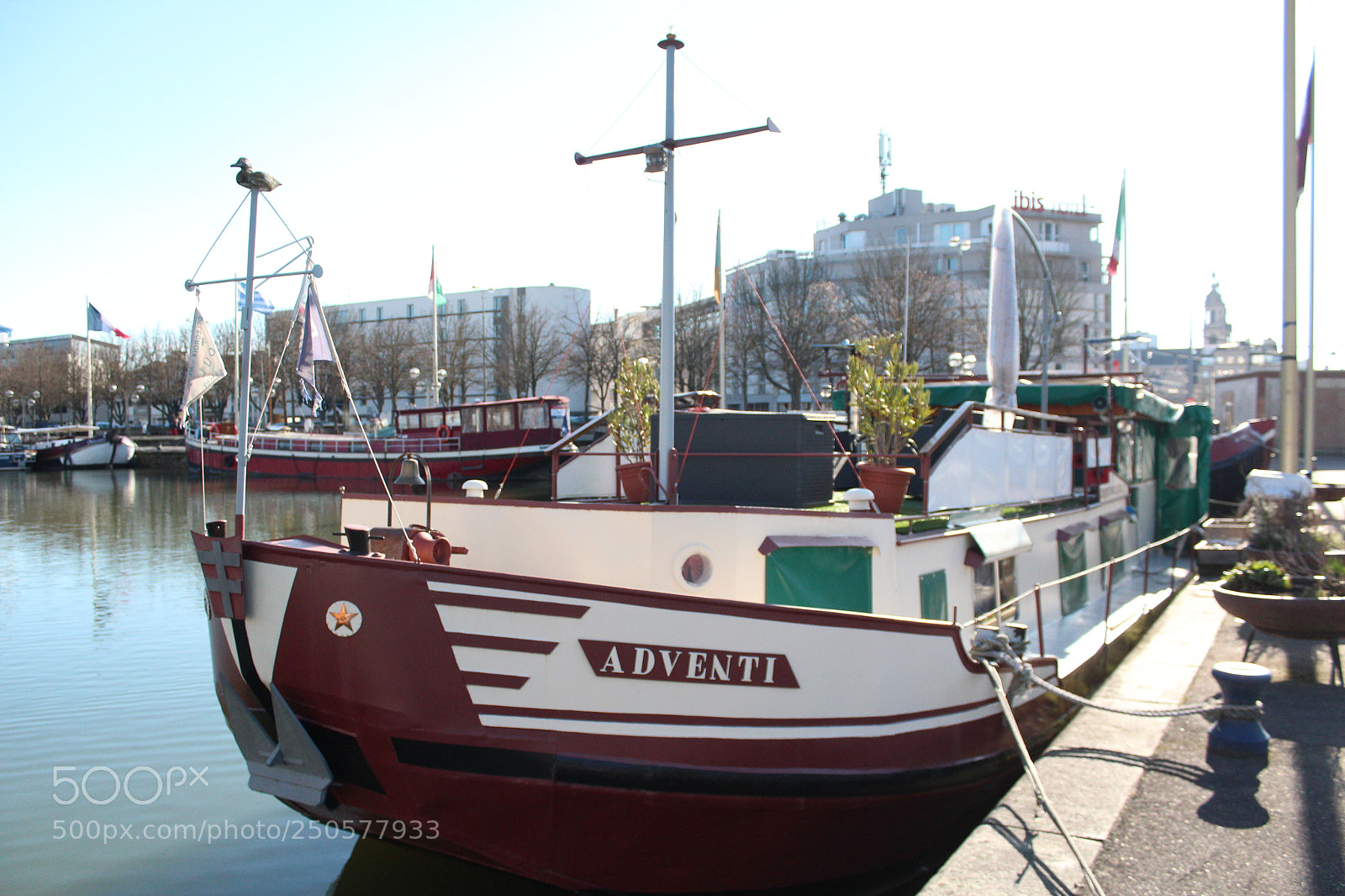 Canon EOS 600D (Rebel EOS T3i / EOS Kiss X5) sample photo. Img photography